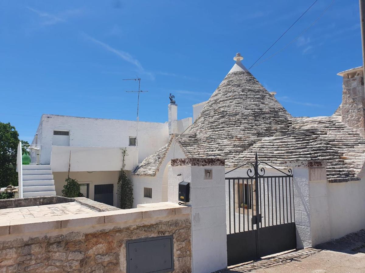 فيلا I Trulli Di Nonna Maria ألبيروبيللو المظهر الخارجي الصورة
